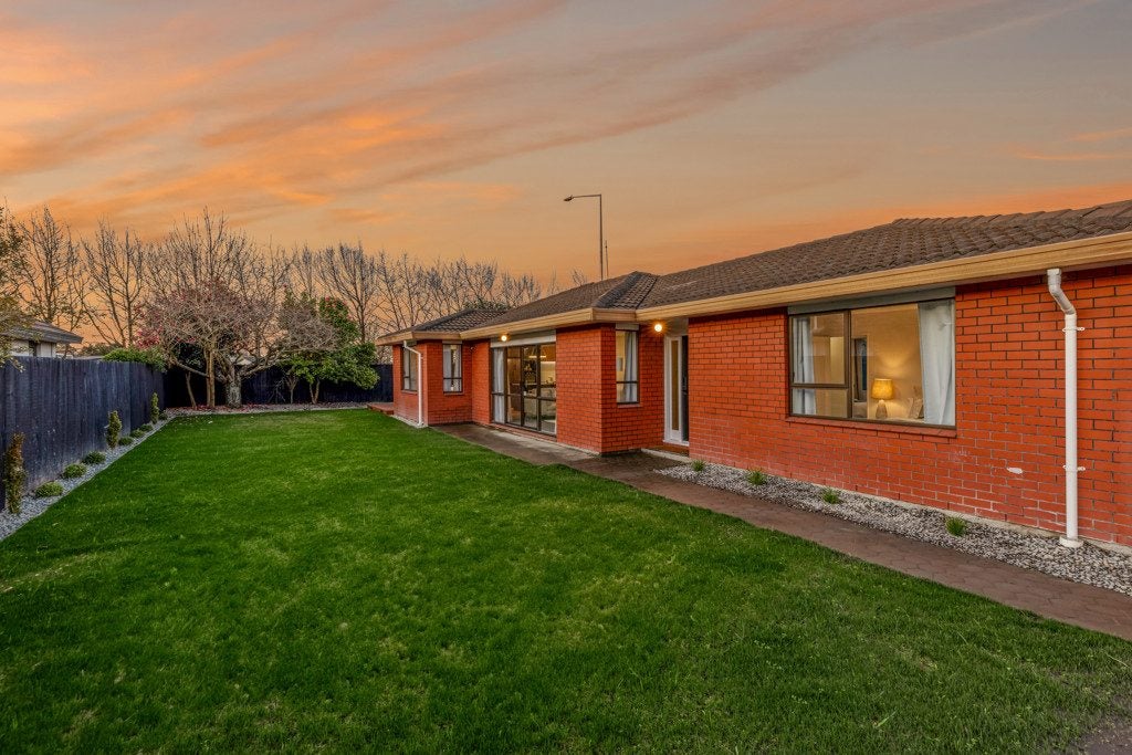 70 Sarabande Avenue, Redwood, Christchurch - Carousel 18