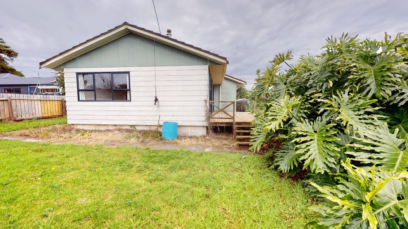 3 Sunkist Bay Road, Beachlands, Auckland - Carousel 9
