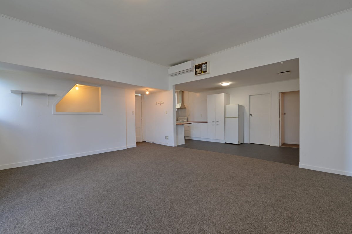 70 Fairlie Terrace, Kelburn, Wellington - Carousel 2