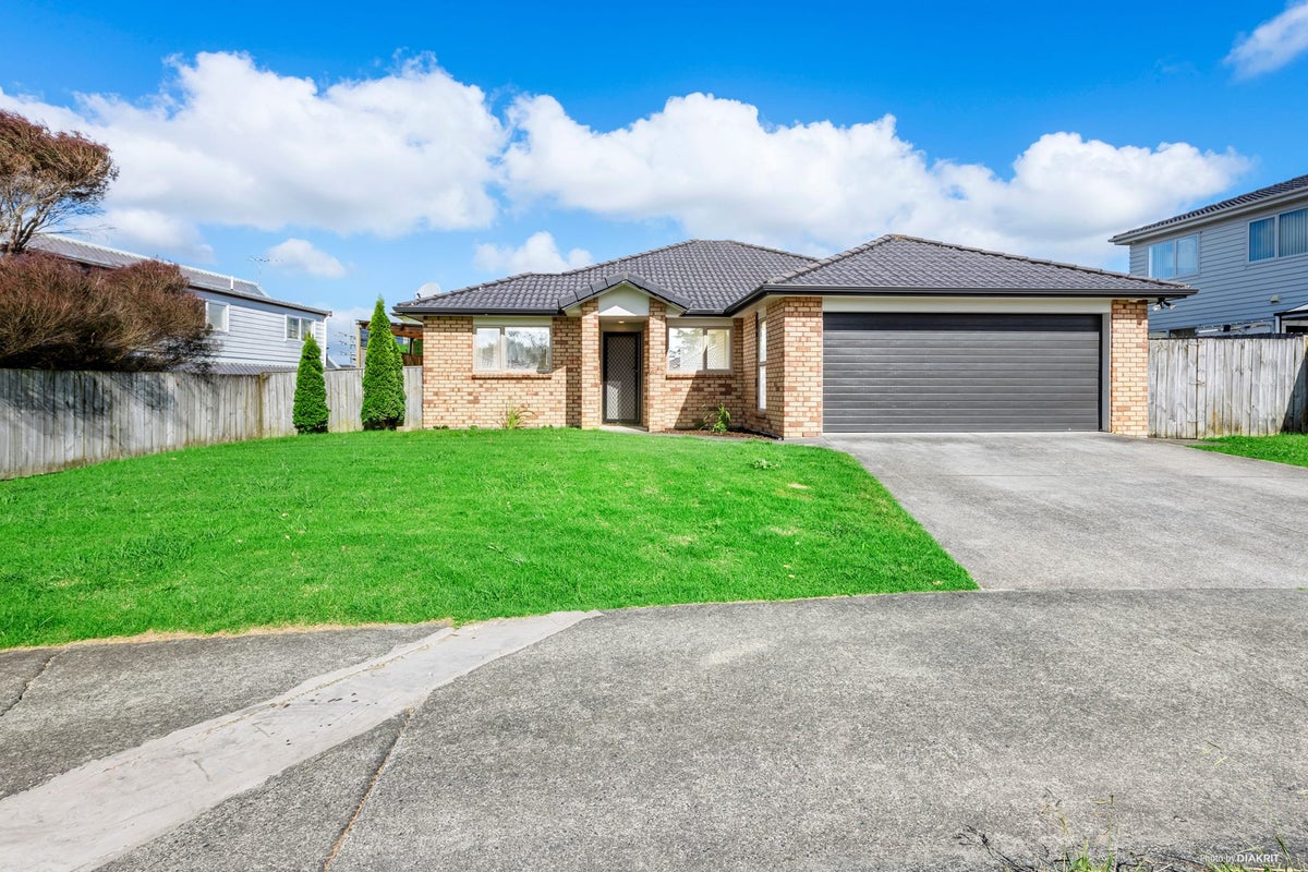 49 Tiriwa Drive, Massey, Auckland - Carousel 2
