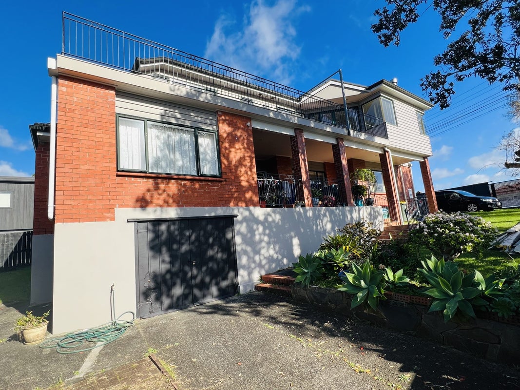 1/44 Belmont Terrace, Milford, Auckland - Carousel 2
