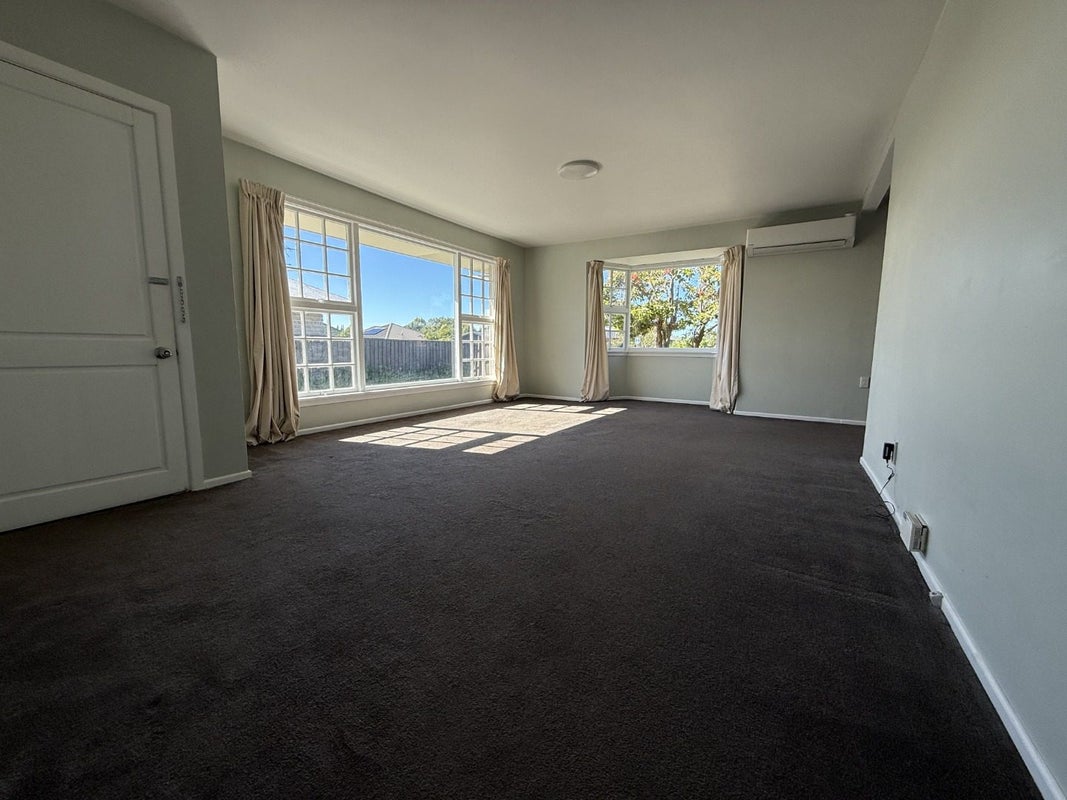 9A TULLOCH PLACE, Papanui, Christchurch - Carousel 2