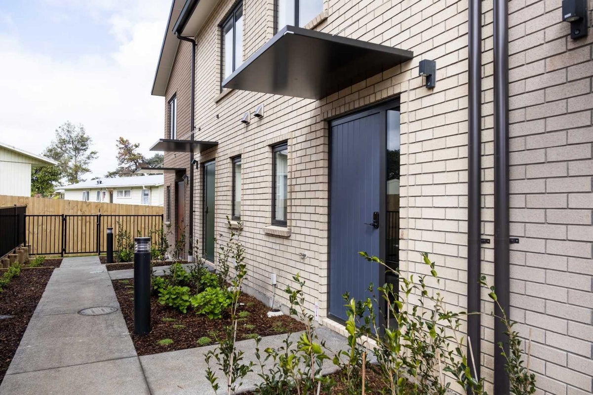 30 Timata Lane, Favona, Manukau City, Auckland - Carousel 1