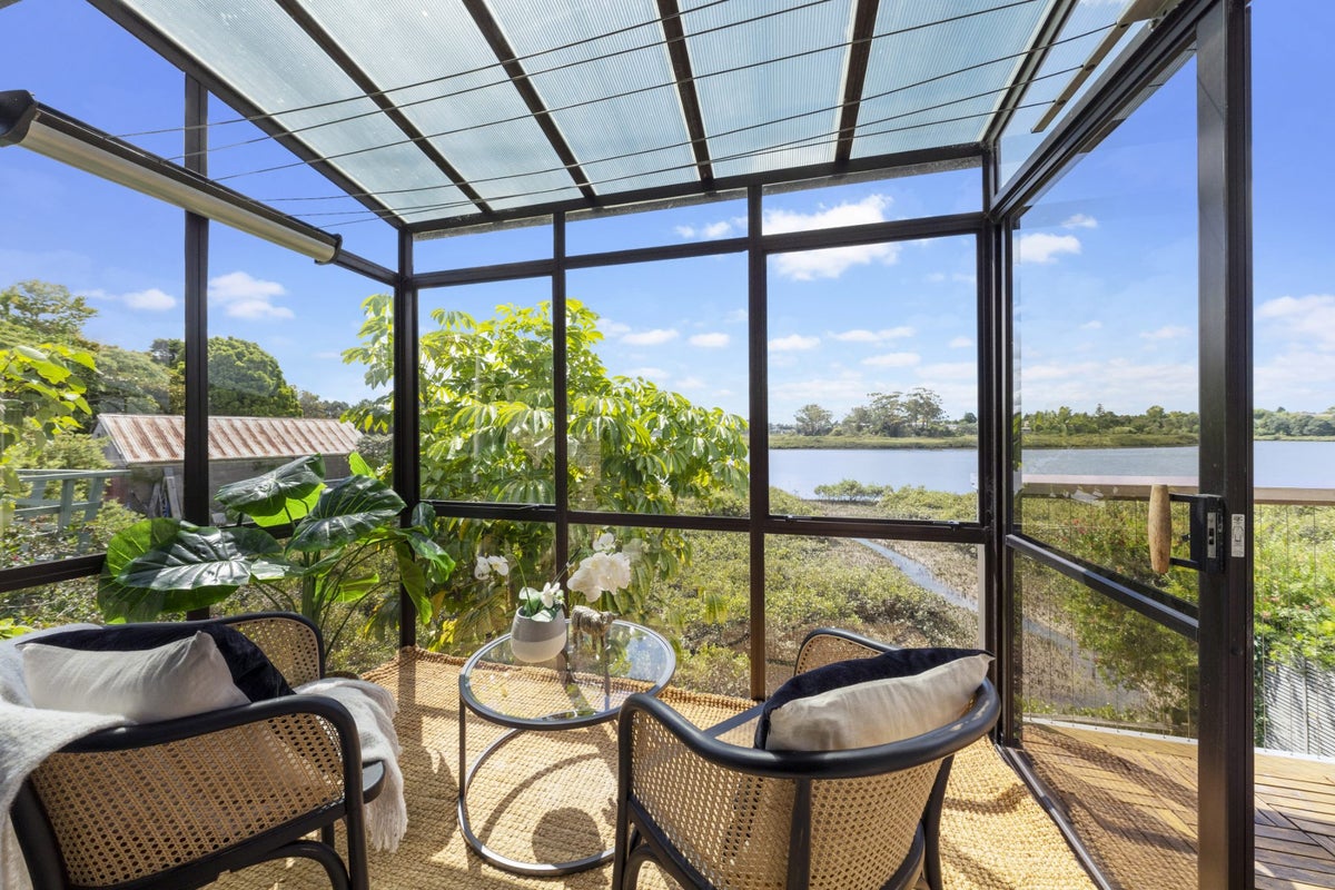 2/40 Koromiko Street, New Lynn, Auckland - Carousel 2