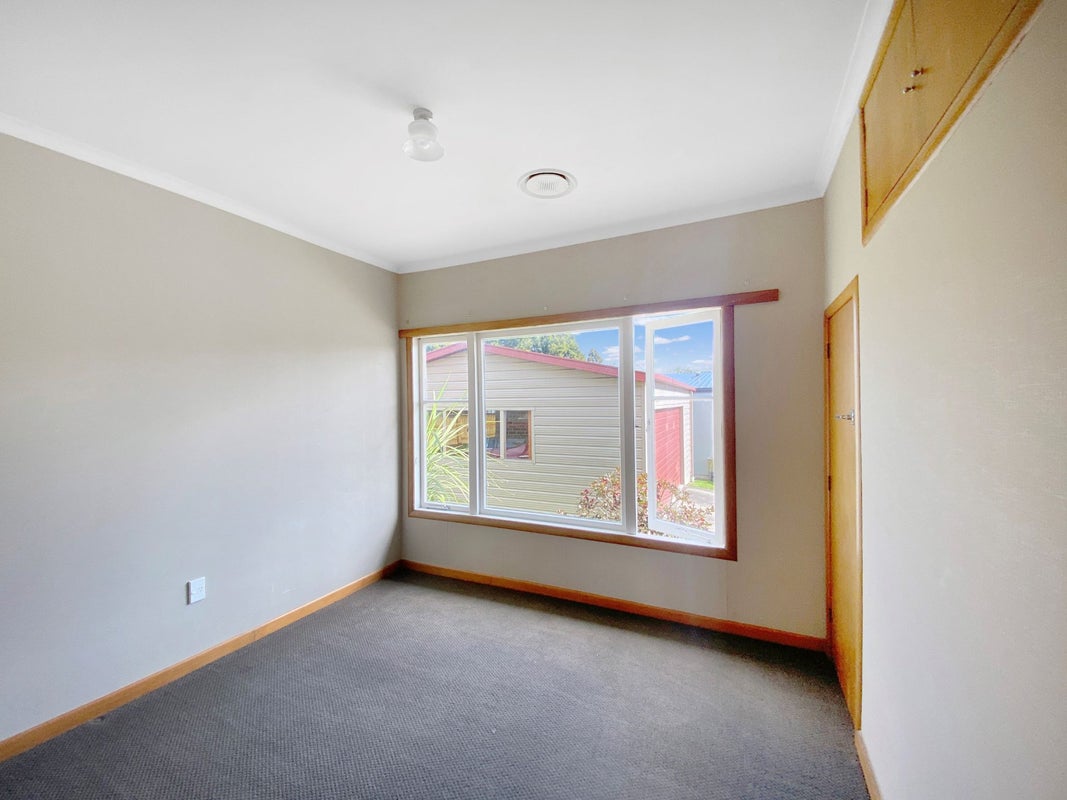 21 Darley Street, Maeroa, Hamilton - Carousel 14
