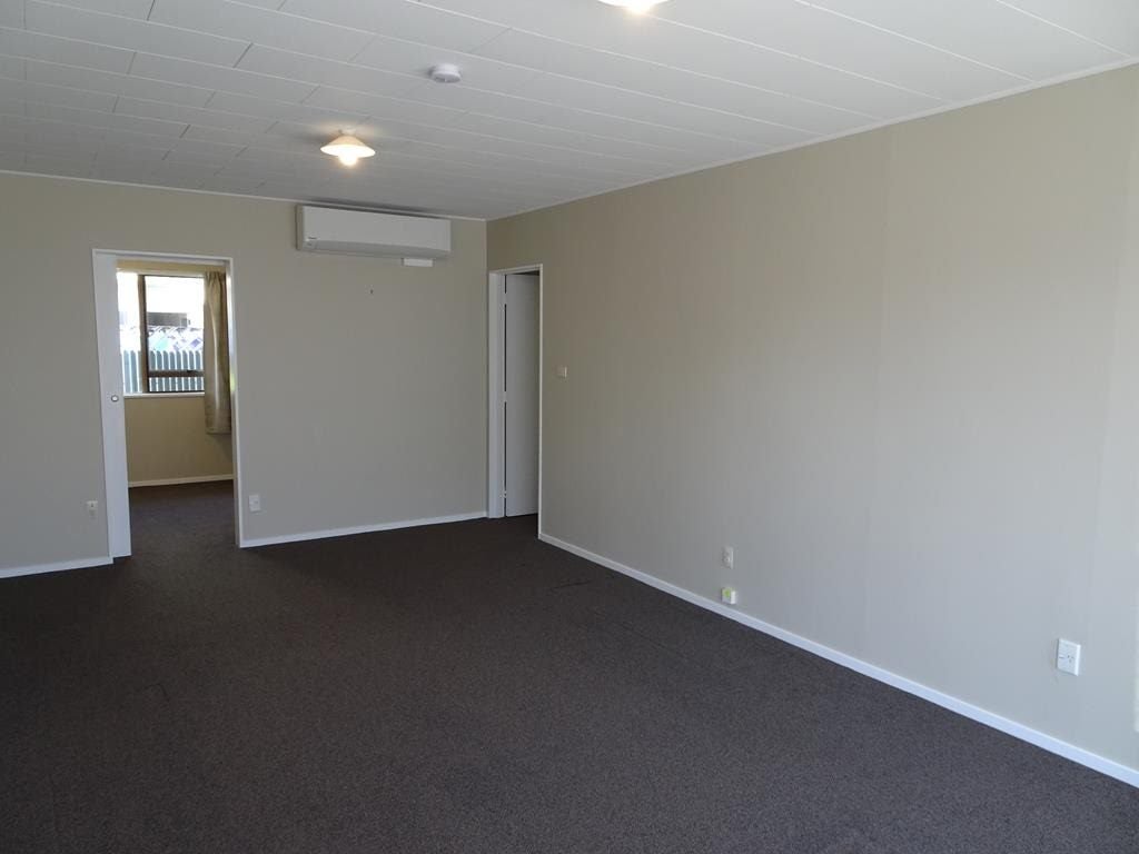 2/510 Charles ST, Raureka, Hastings - Carousel 2
