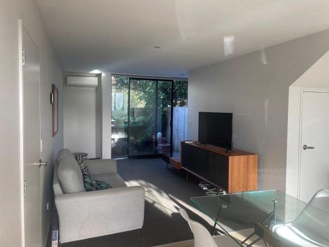 5 Verlamio Lane, Edgeware, Christchurch - Carousel 2