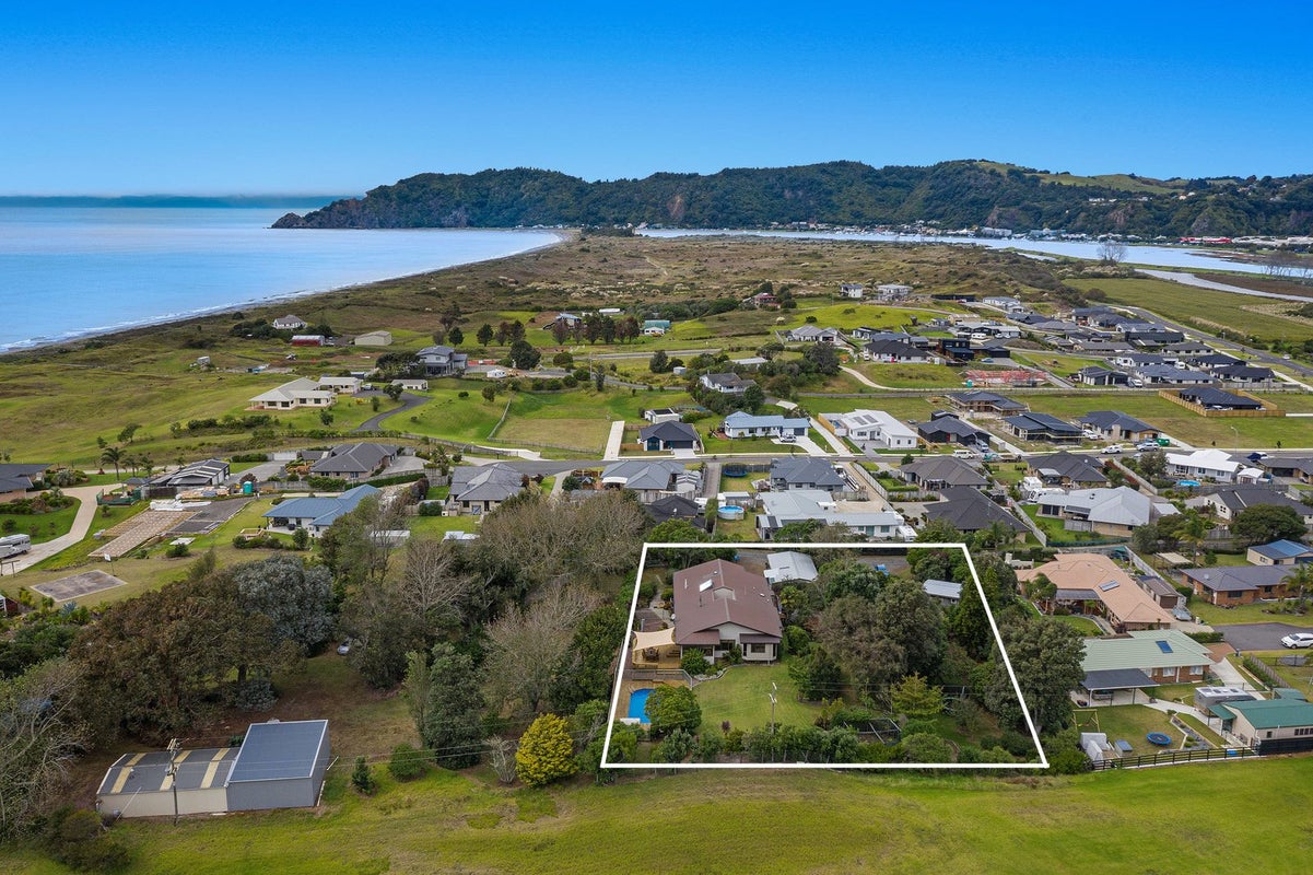 29A Bunyan Road, Coastlands, Whakatane - Carousel 2
