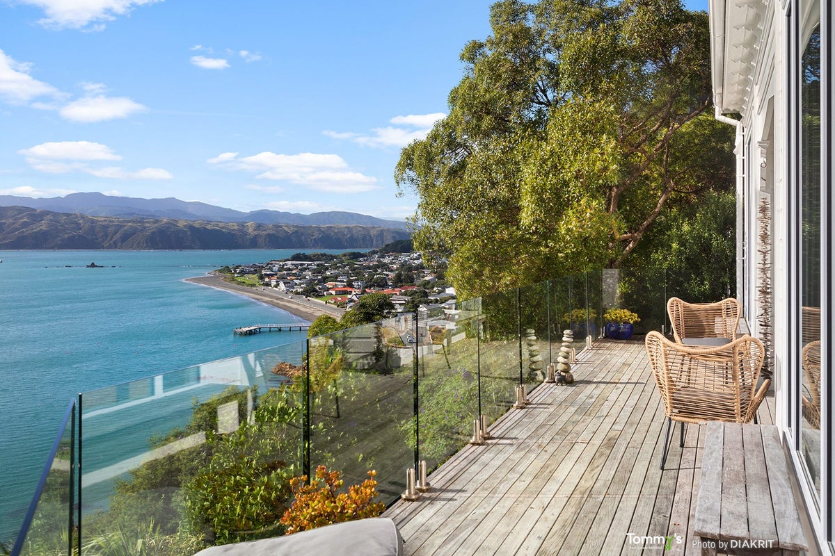 35 Khyber Road, Seatoun, Wellington - Carousel 2