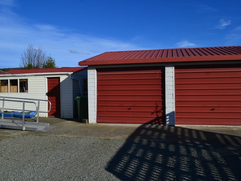 5 Railway Terrace, Glenavy, Waimate - Carousel 2