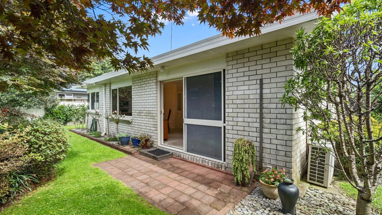 7 Lisbon Street, Greerton, Tauranga - Carousel 2