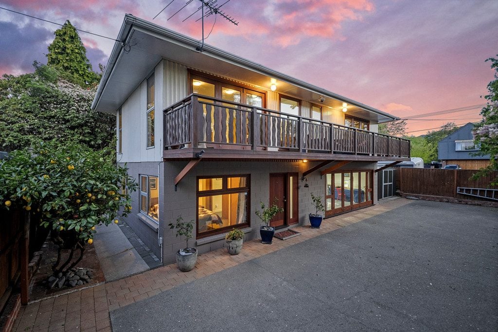 171 Waimea Terrace, Beckenham, Christchurch - Carousel 1