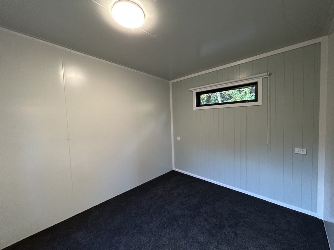 33 Postgate Drive, Whitby, Porirua - Carousel 22