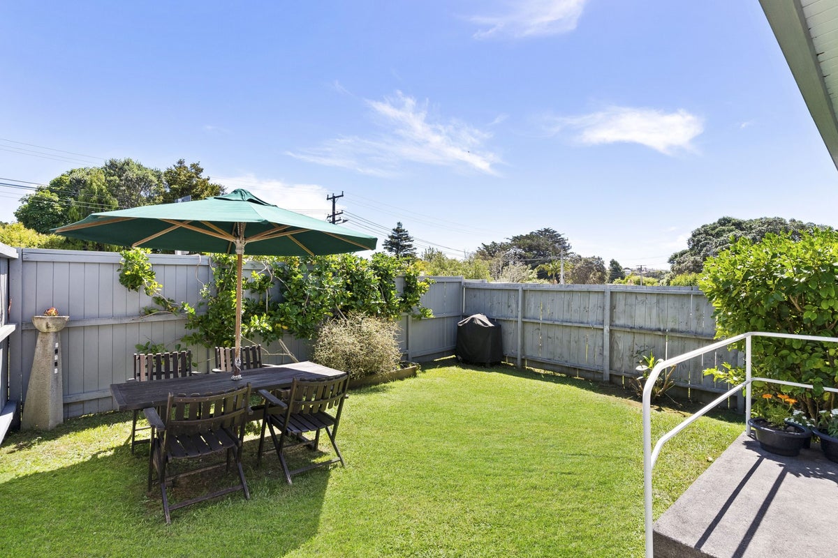 1/1A Park Avenue, Birkenhead, Auckland - Carousel 2