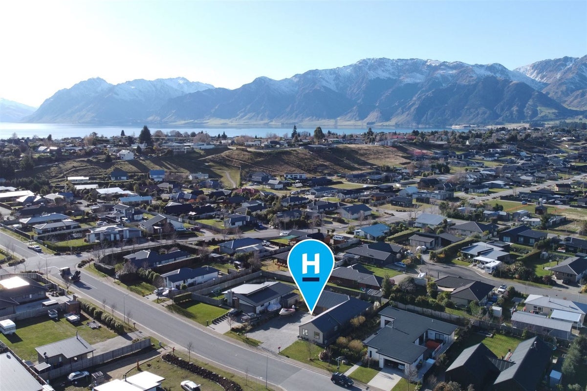 9 Little Maude Drive, Wanaka - Carousel 26