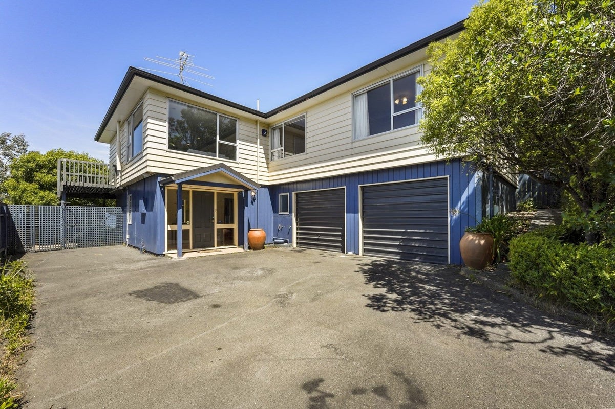 13 Rajkot Terrace, Broadmeadows, Wellington - Carousel 1