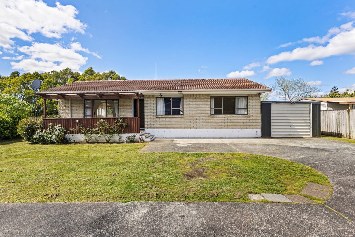1/36 Pukeroa Place, Papakura, Papakura - Carousel 1