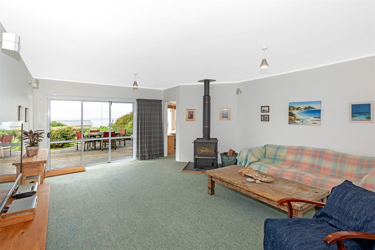 23 Pare Street, Wainui, Gisborne - Carousel 2