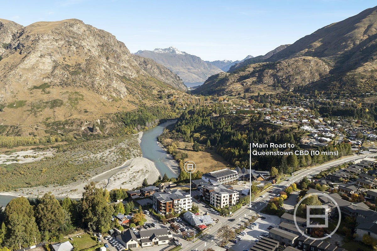 5 Powder Terrace, Arthurs Point, Queenstown - Carousel 2