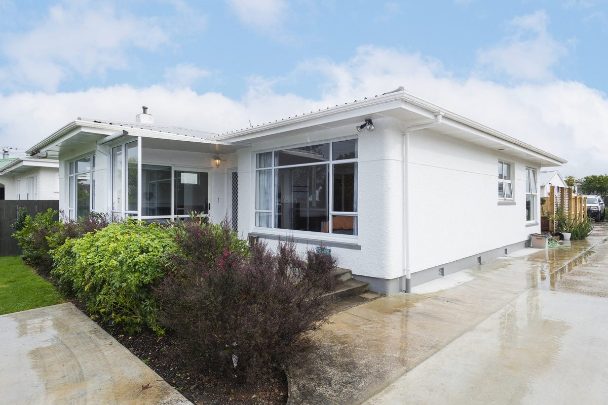 47A Cook Street, Te Hapara, Gisborne - Carousel 1