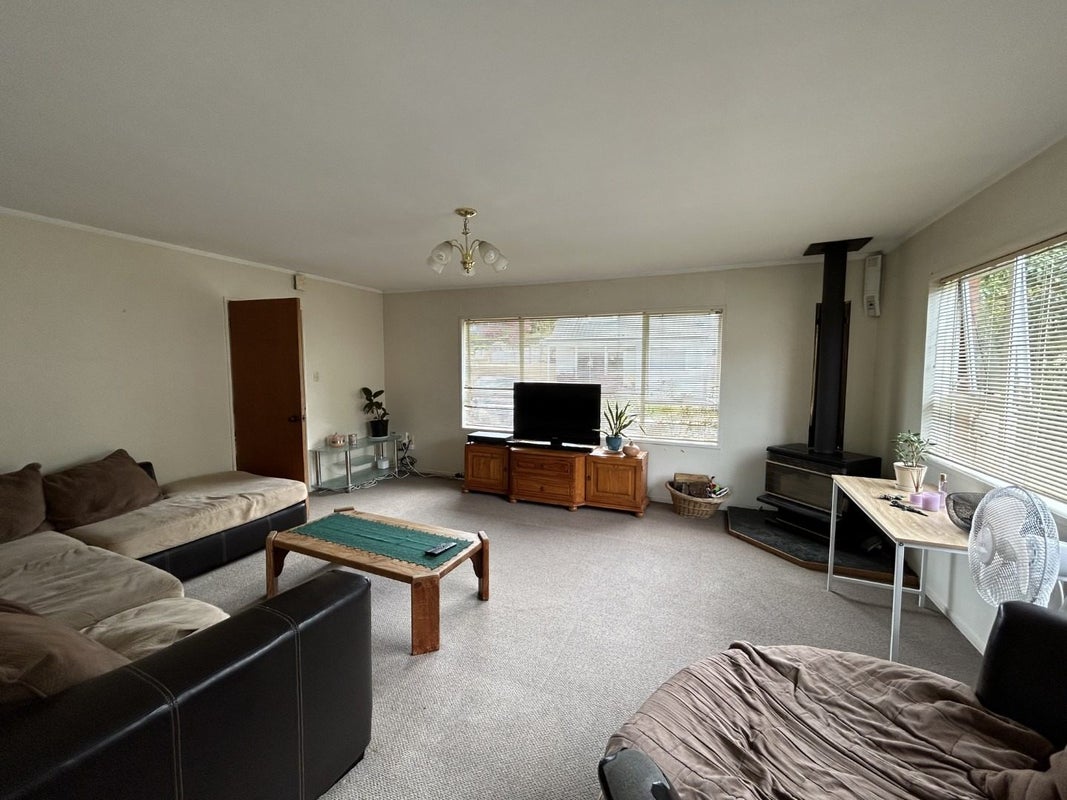 6 Colquhoun Place, Dinsdale, Hamilton - Carousel 2
