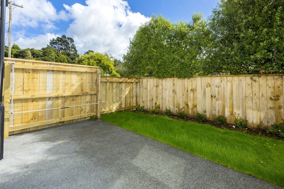 16A Bowers Street, Stokes Valley, Lower Hutt - Carousel 21