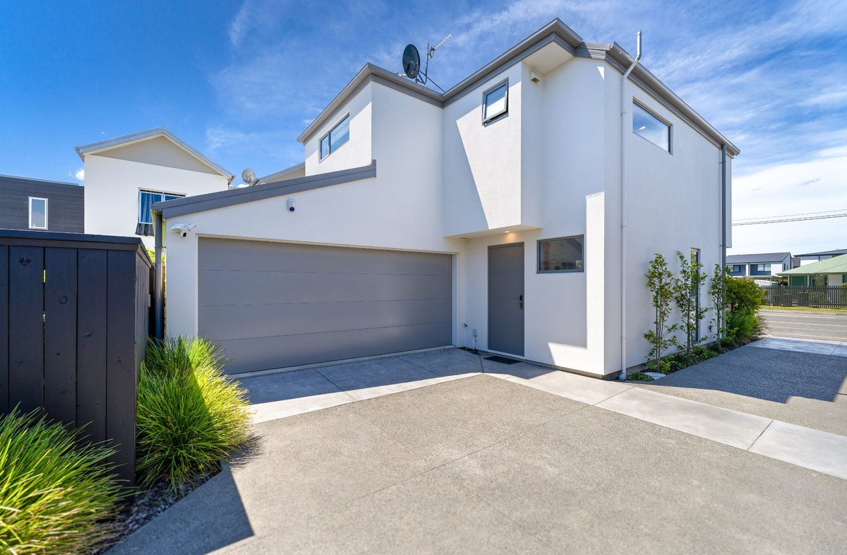 1/525 Madras Street, St Albans, Christchurch - Carousel 2