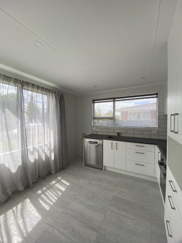 1/605 Beech Road, Akina, Hastings - Carousel 2
