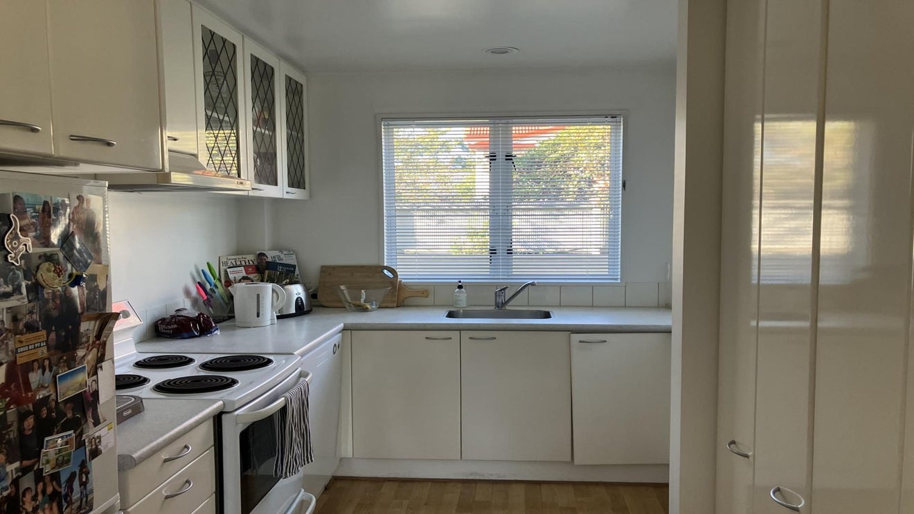 2/49 Champion Street, Edgeware, Christchurch - Carousel 2