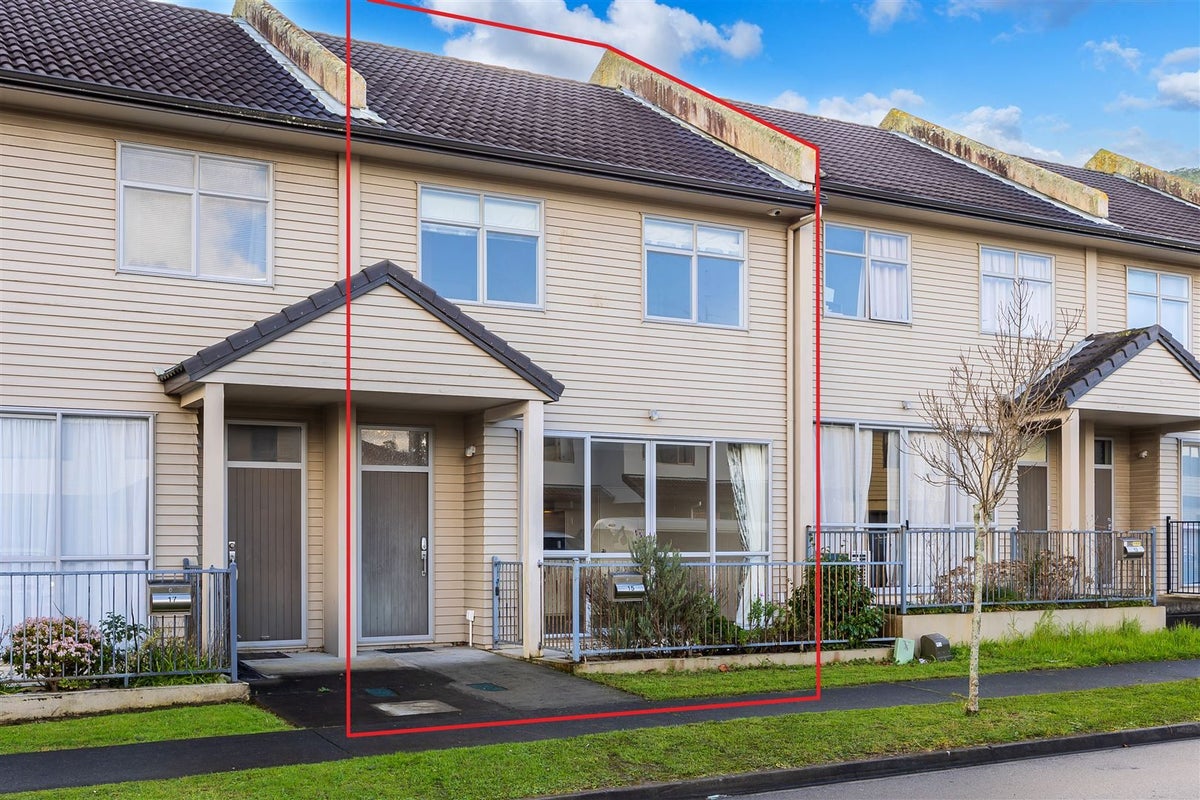15 Manchester Drive, Flat Bush, Auckland - Carousel 24