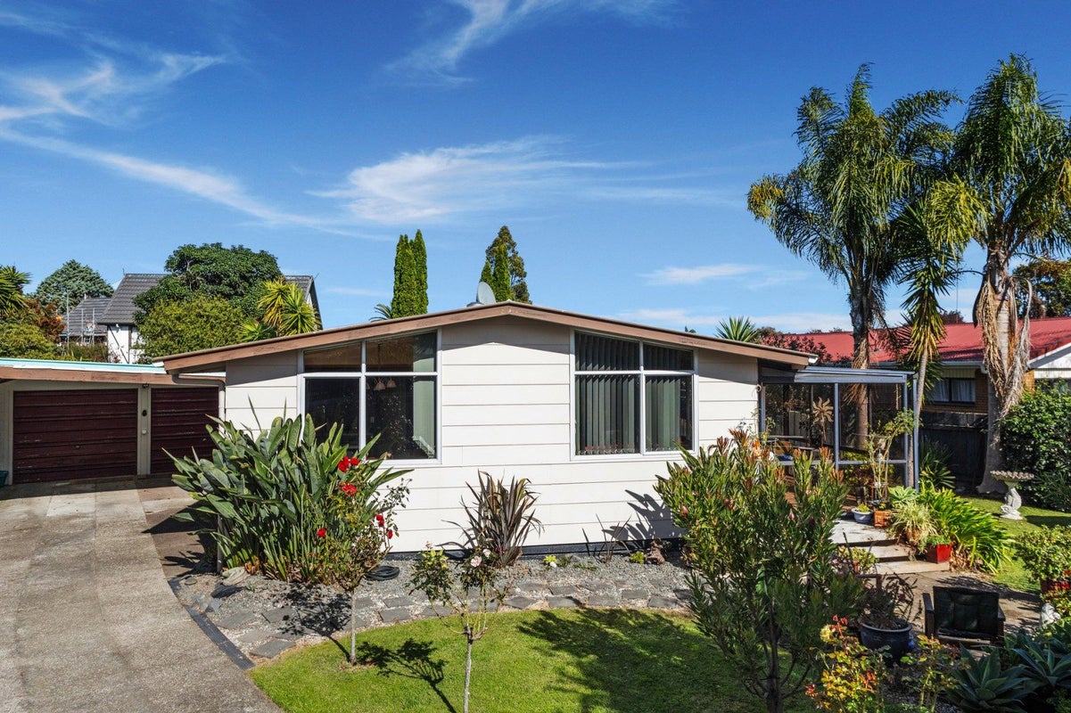 4 Fred Judd Crescent, Whakatane, Whakatane - Carousel 1
