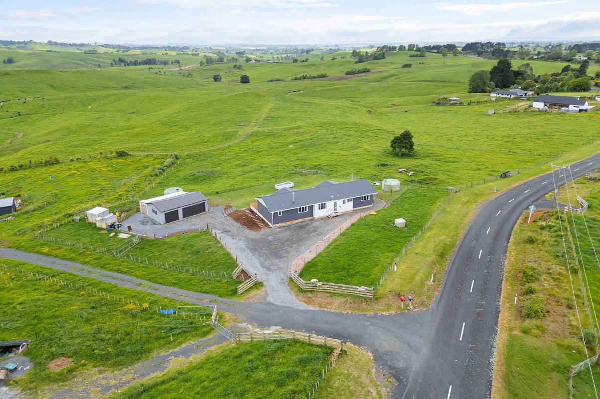 415 Waikokowai Road, Waikokowai, Huntly - Carousel 1
