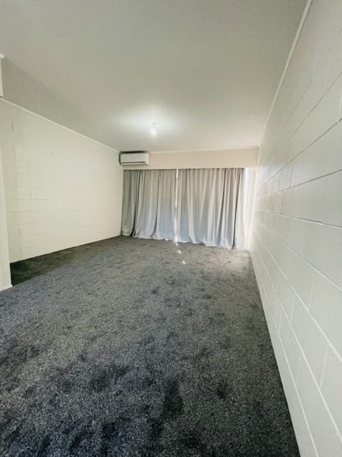 1 Bendale Place, Papatoetoe, Auckland - Carousel 16
