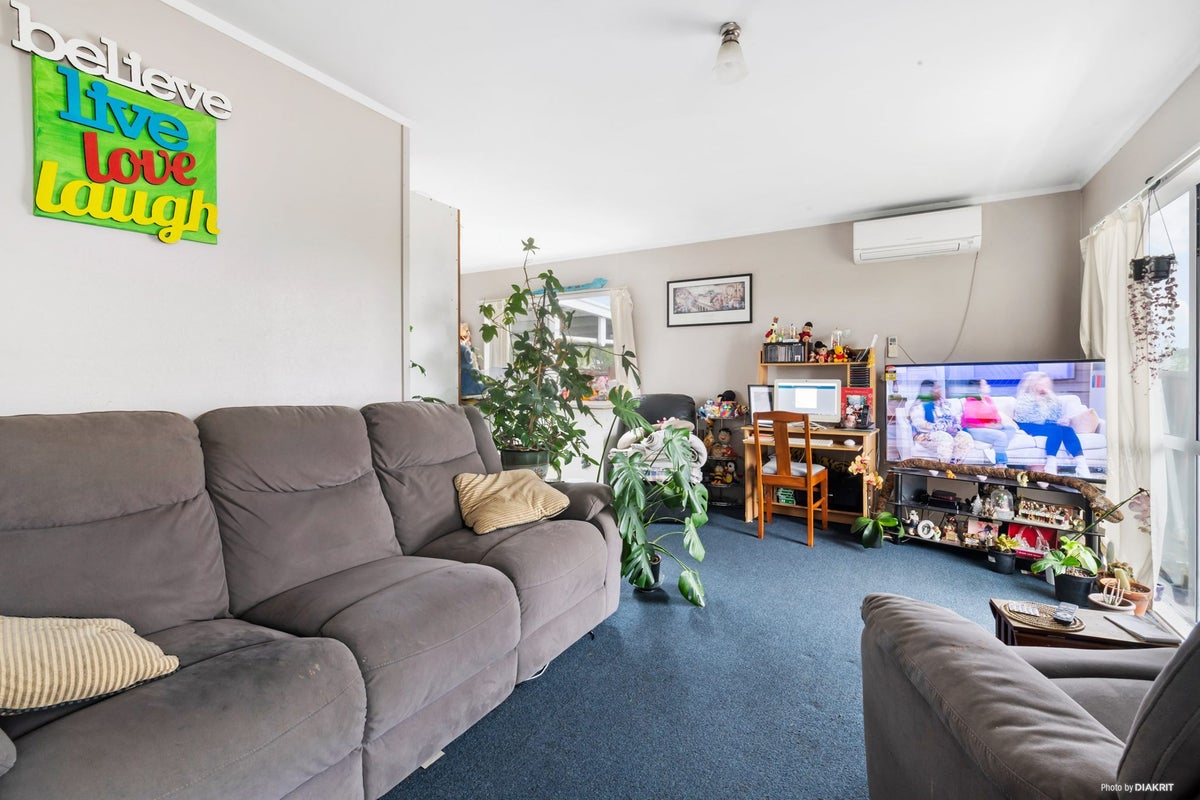 18 Elisa Lane, Ranui, Auckland - Carousel 2
