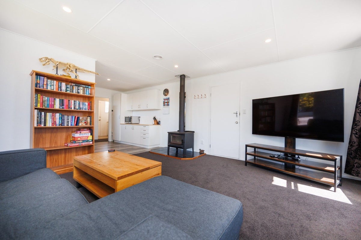 56A Maxwells Line, Awapuni, Palmerston North - Carousel 2