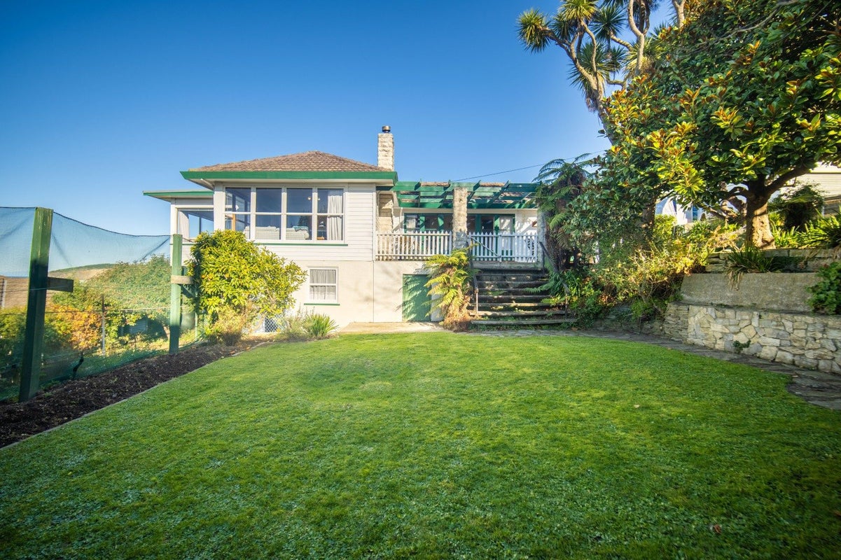 5 Tay Street, Oamaru North, Oamaru - Carousel 1