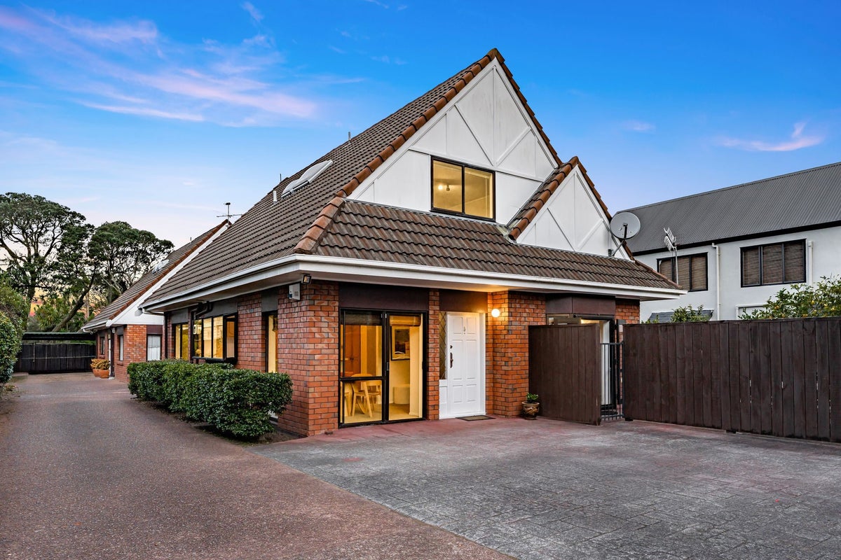 48B Ascot Avenue, Remuera, Auckland - Carousel 1
