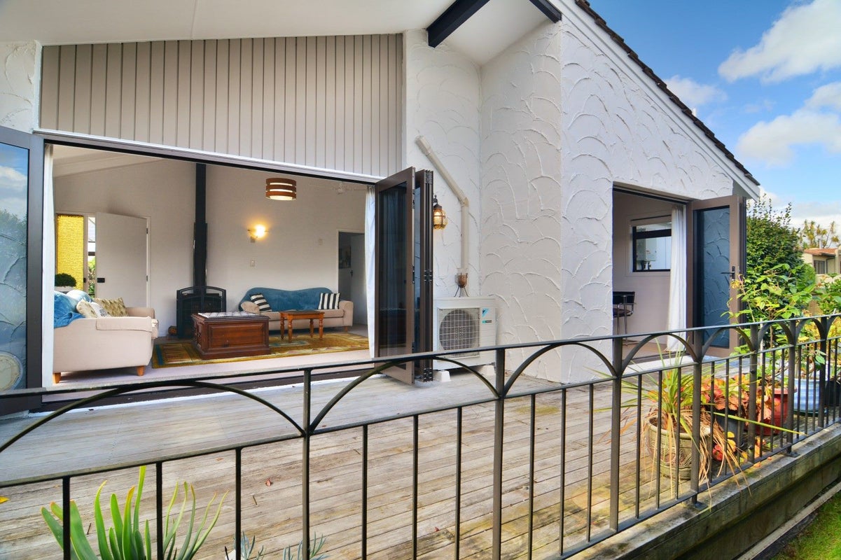 1/15 Hilden Place, Hilltop, Taupo - Carousel 1