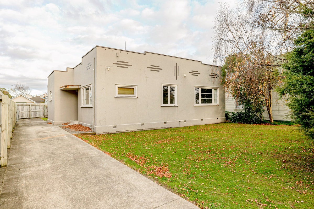 14 Joseph Street, West End, Palmerston North - Carousel 1