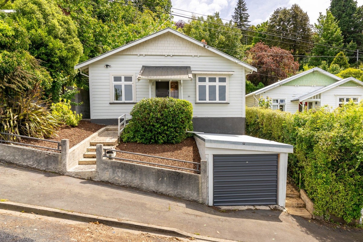 33 Ramsay Street, Dalmore, Dunedin - Carousel 1