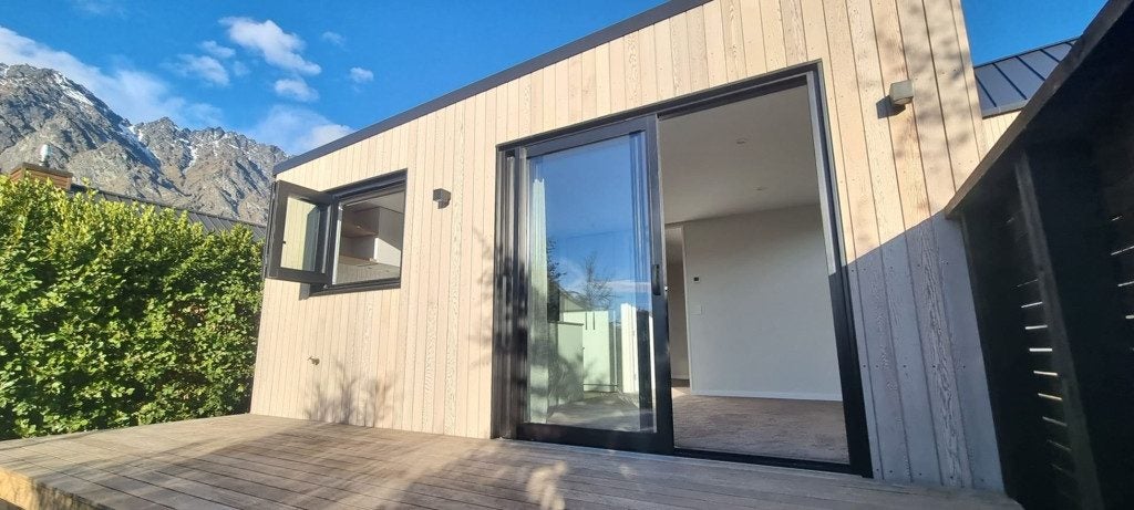 6 Arran Lane, Jacks Point, Queenstown - Carousel 2