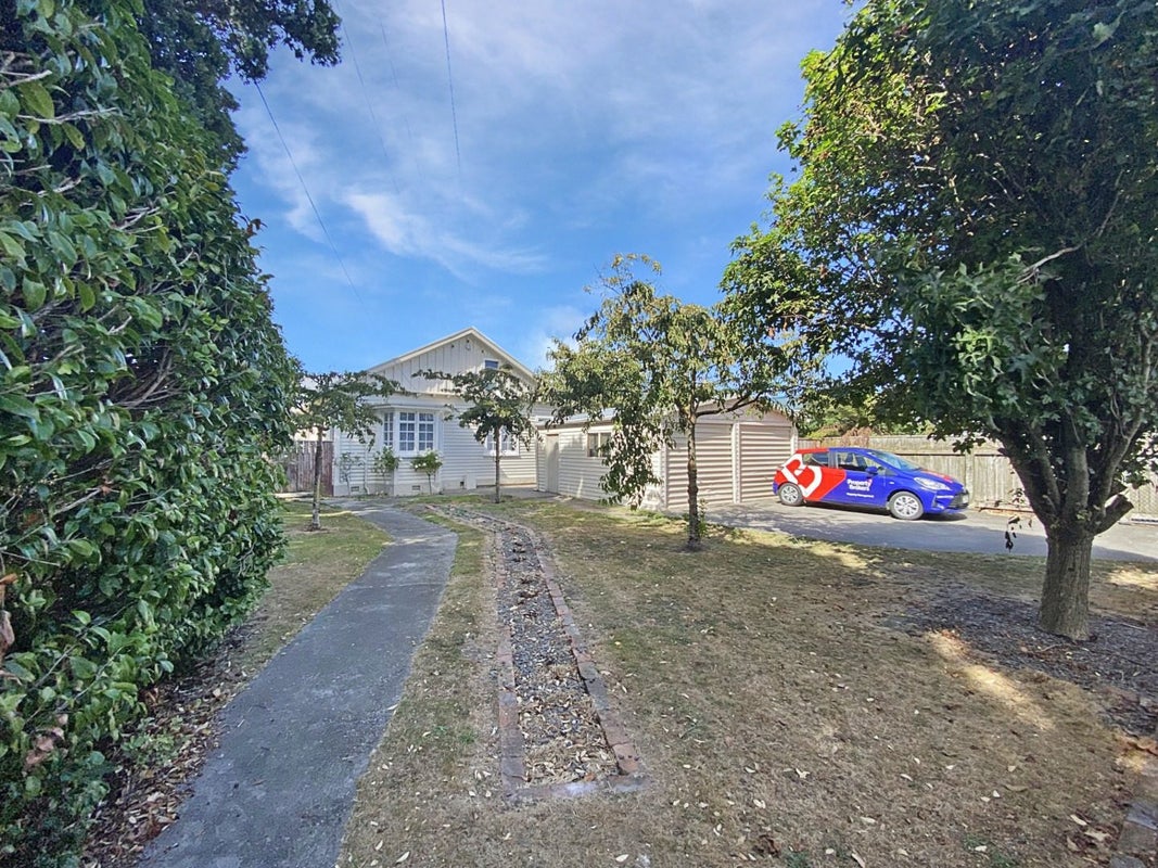 53 Balgownie Avenue, Gonville, Whanganui - Carousel 2