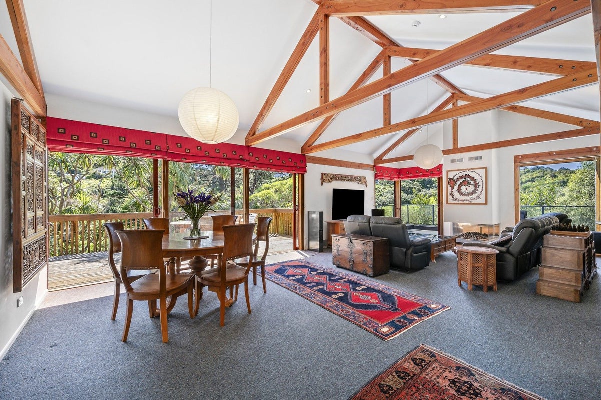 188 Wadestown Road, Wadestown, Wellington - Carousel 1