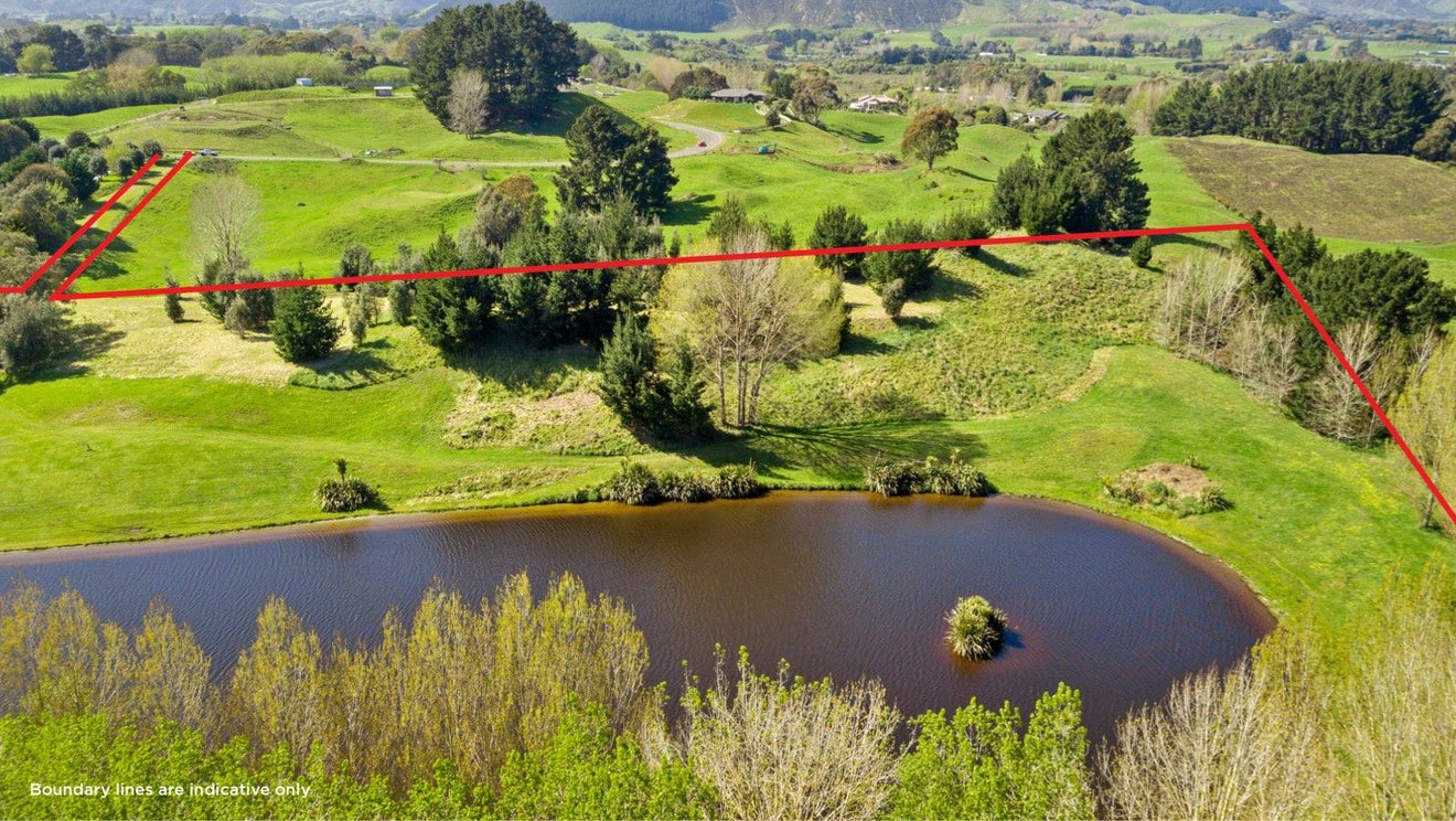 253 Taylors Road, Otaki - Carousel 1