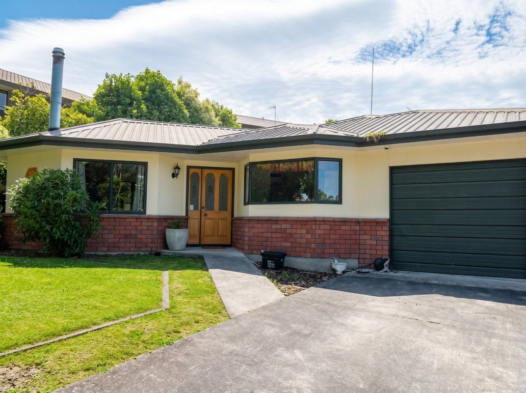 3 Springdale Grove, Fitzherbert, Palmerston North, Manawatu / Whanganui - Carousel 10