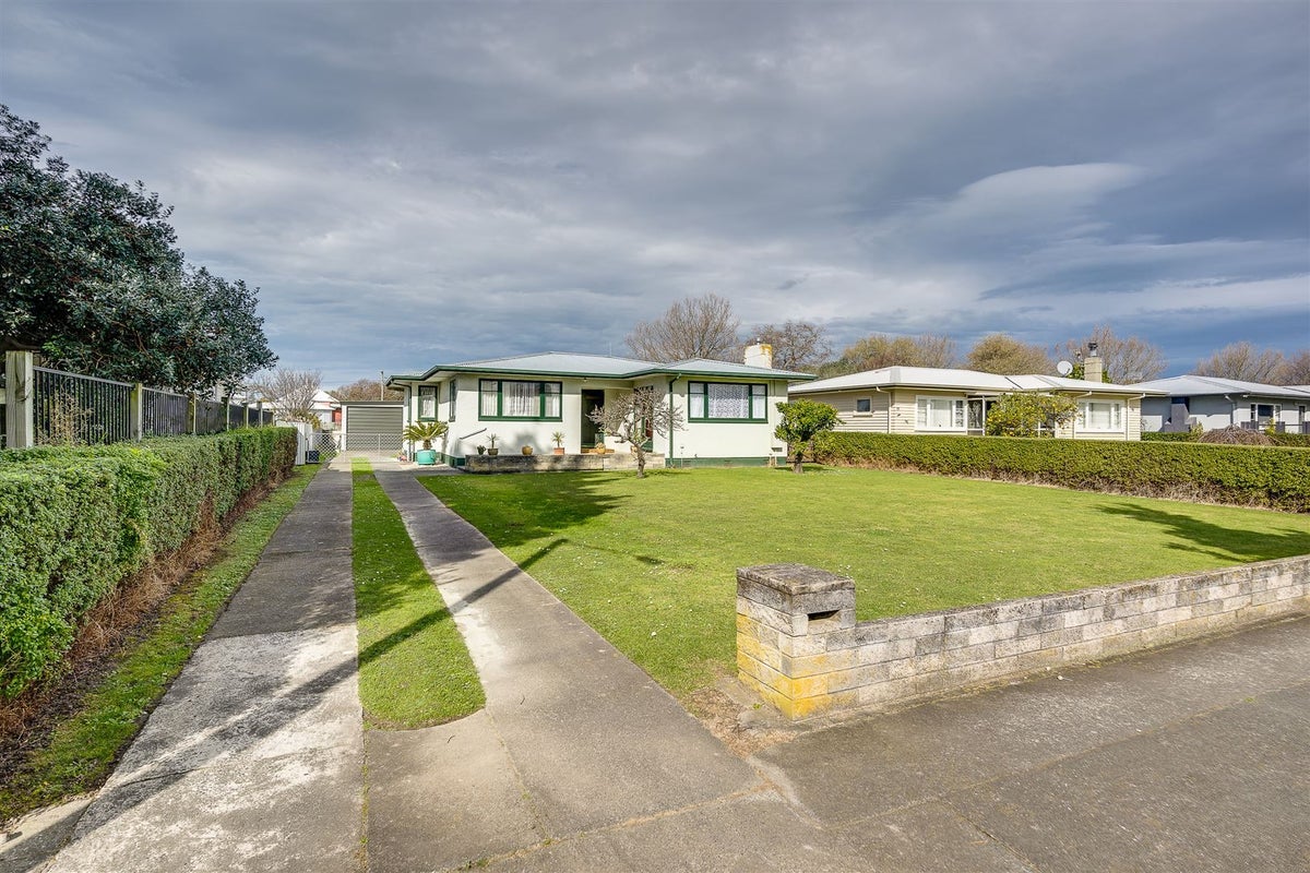 57 Seddon Crescent, Marewa, Napier - Carousel 1