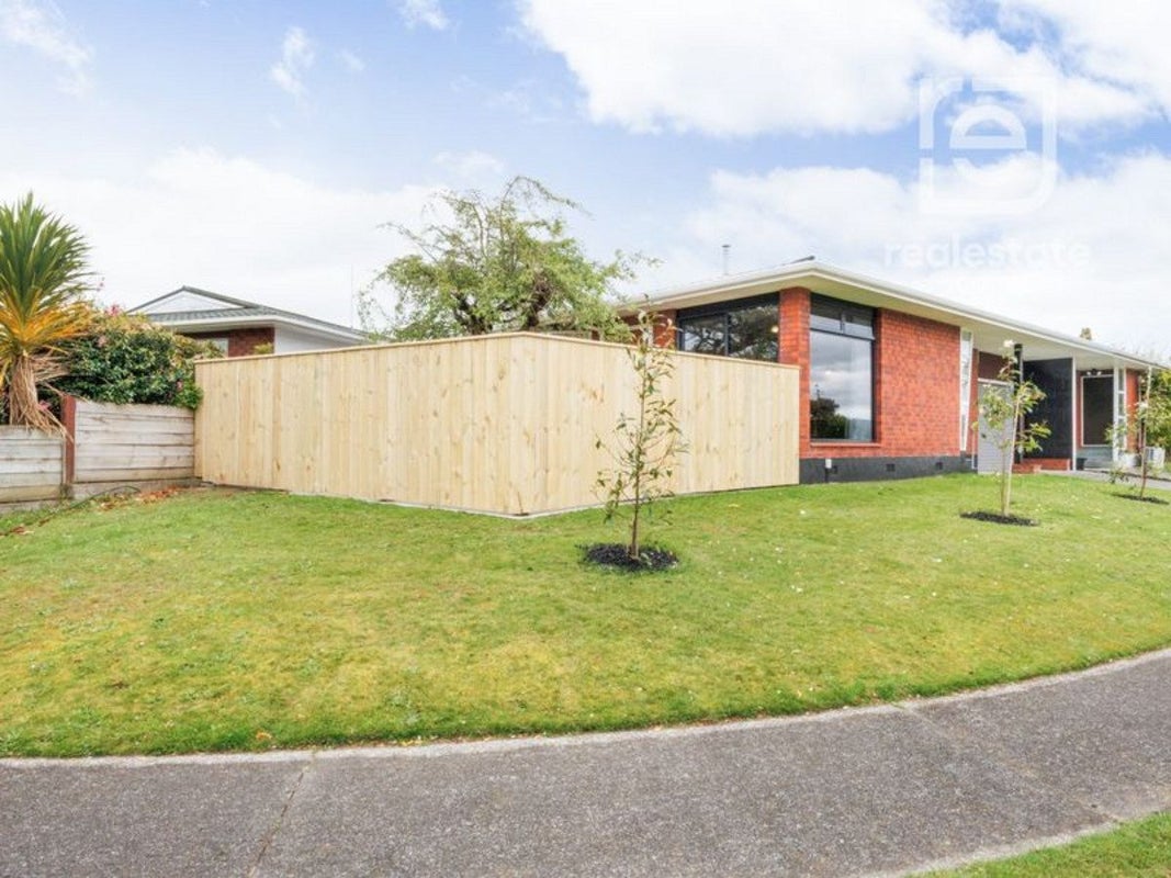 5 Mudgway Place, Awapuni, Palmerston North - Carousel 14