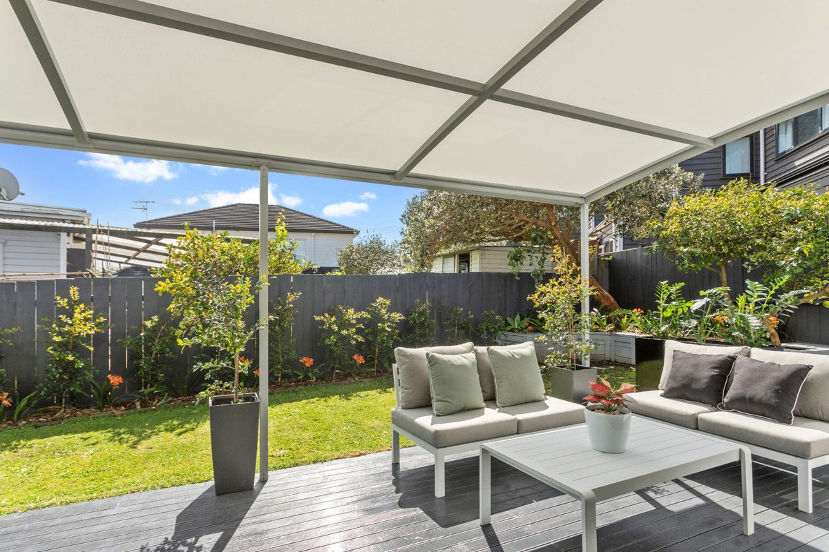 41 Bremner Avenue, Mount Roskill, Auckland - Carousel 2