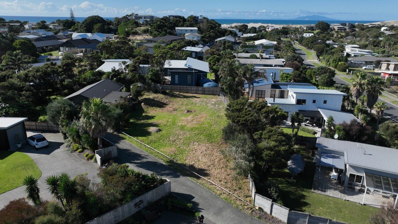 29D Seabreeze Road, Mangawhai Heads, Mangawhai - Carousel 1