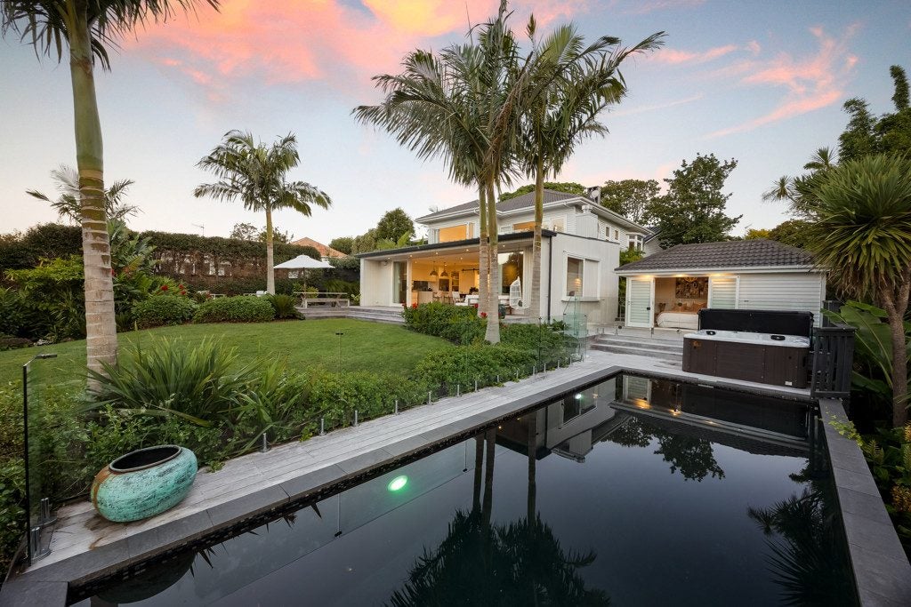 86 Meadowbank Road, Meadowbank, Auckland - Carousel 1